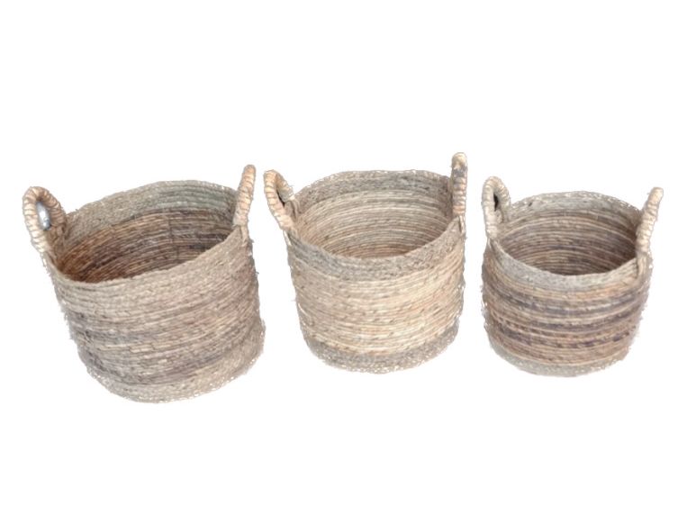 Seagrass Round Basket with Handle by Maryani Craft