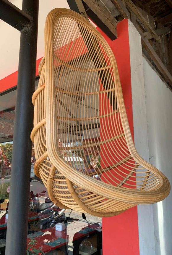 Hanging Chair by Taksu Gallery