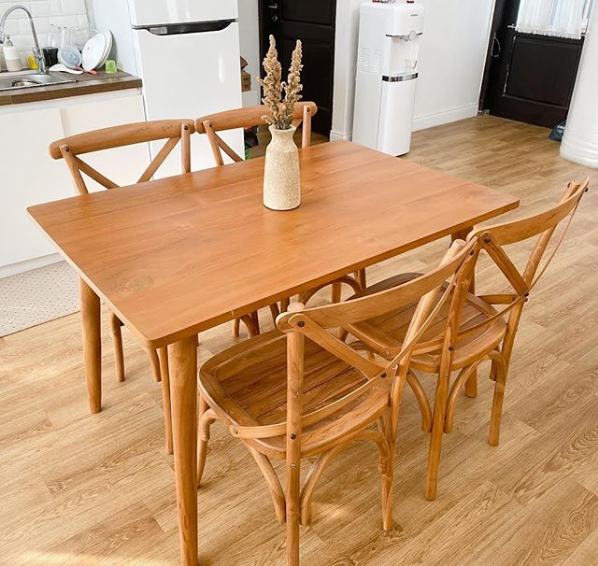 Thalita Dining Set by Woodsluck