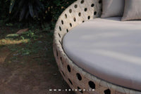 Daybed Motoero Round by Selawe