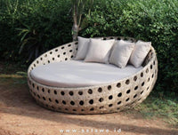 Daybed Motoero Round by Selawe